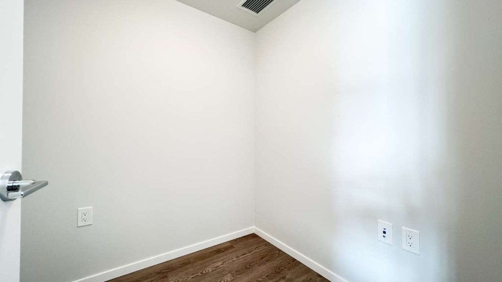 506-5425 Shortcut Rd, Vancouver -v1-13