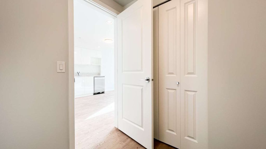 506-5425 Shortcut Rd, Vancouver -v1-14