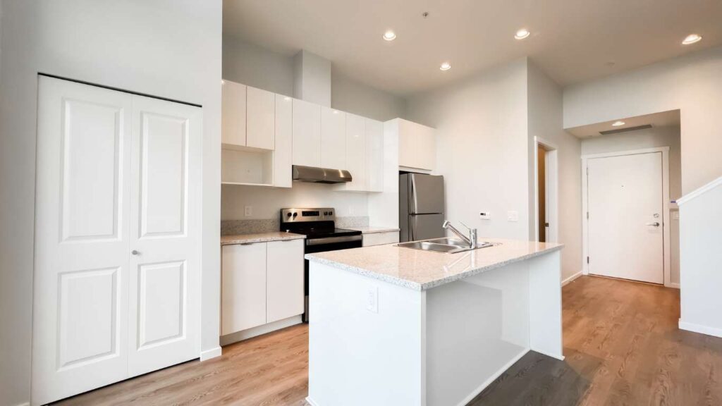 Unit 102 - 5425 Shortcut Road Vancouver-08