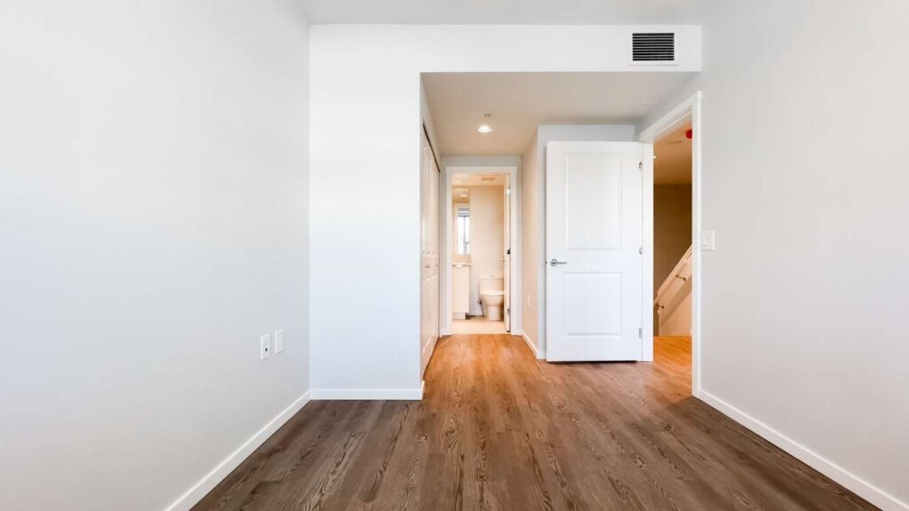 Unit 102 - 5425 Shortcut Road Vancouver-24