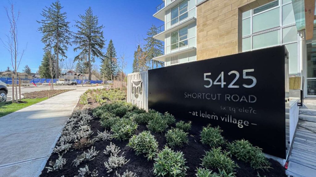 Unit 705 - 5425 Shortcut Road Vancouver-02