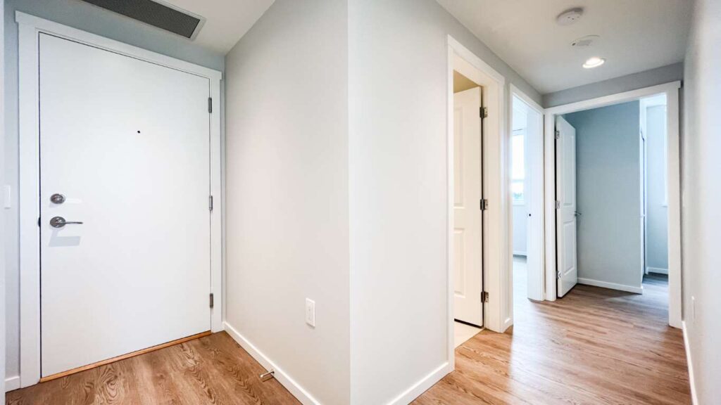 Unit 705 - 5425 Shortcut Road Vancouver-04