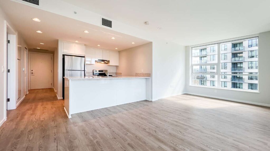 Unit 705 - 5425 Shortcut Road Vancouver-07