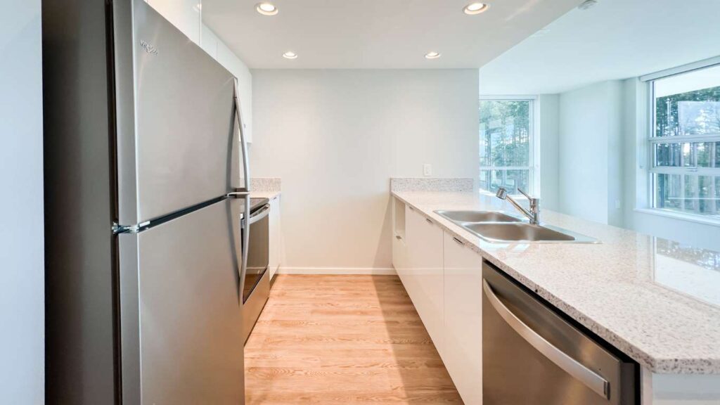 Unit 705 - 5425 Shortcut Road Vancouver-11