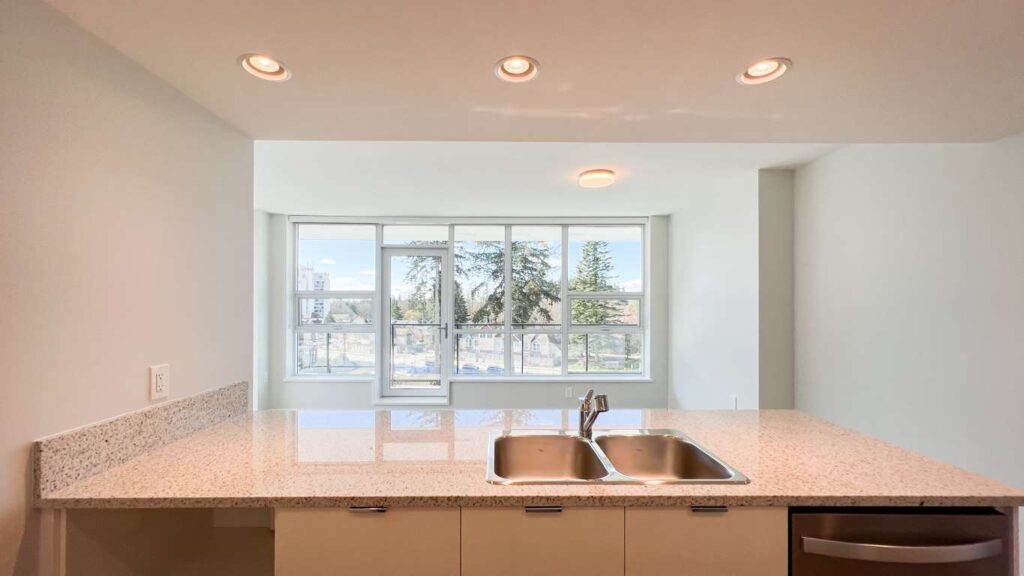 Unit 705 - 5425 Shortcut Road Vancouver-12